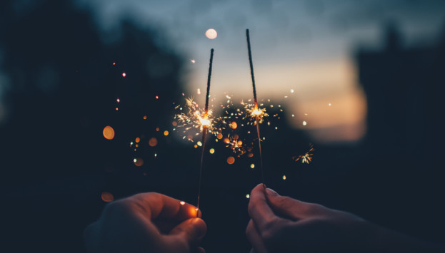 Tuhono Default Image 1080x720 Sparklers